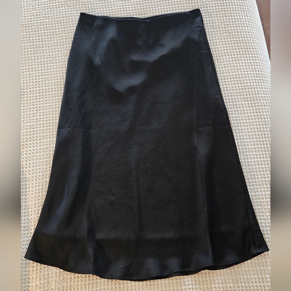 Silky Midi Skirt